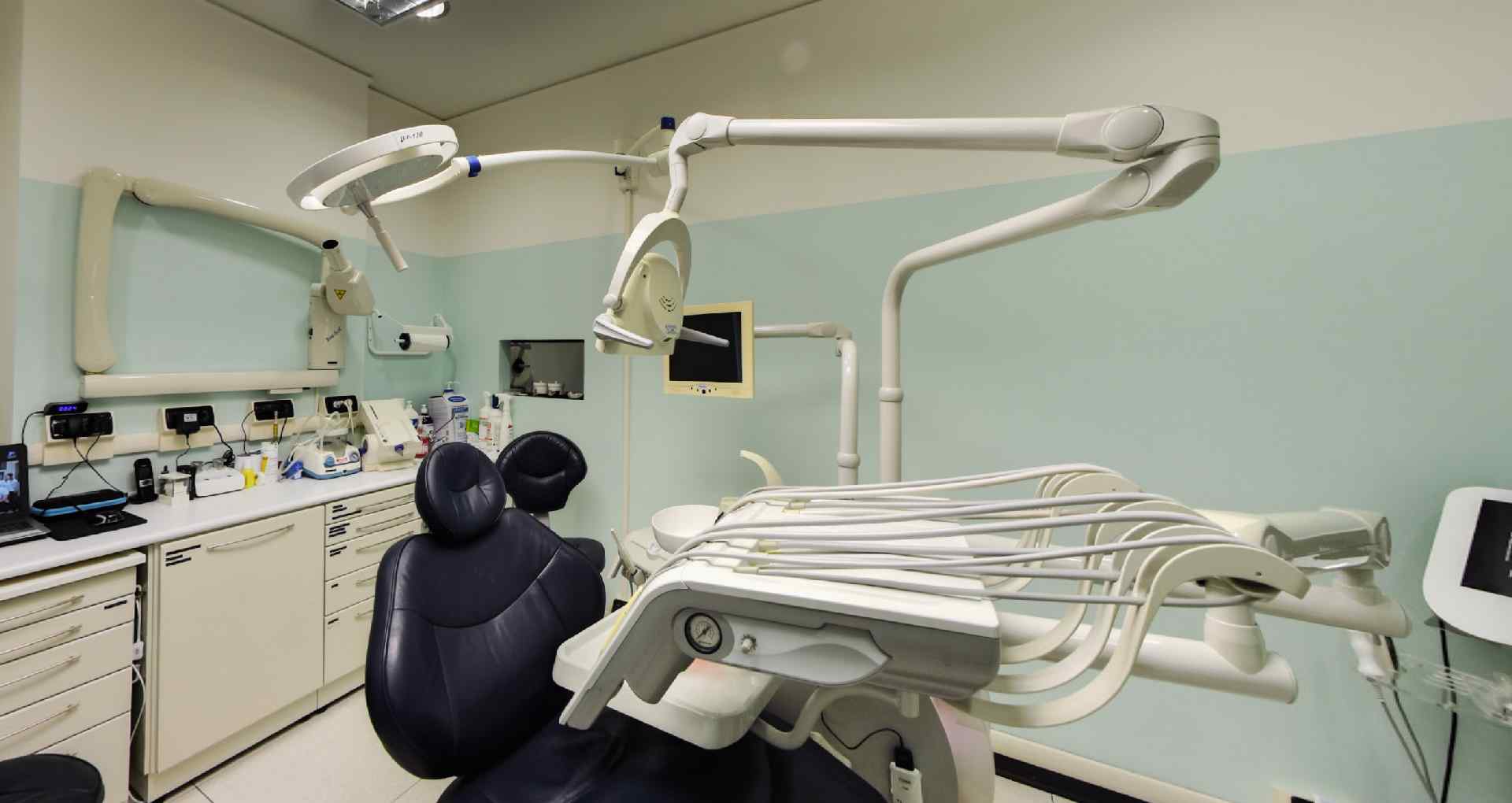 siti web dentista studio dentistico roma